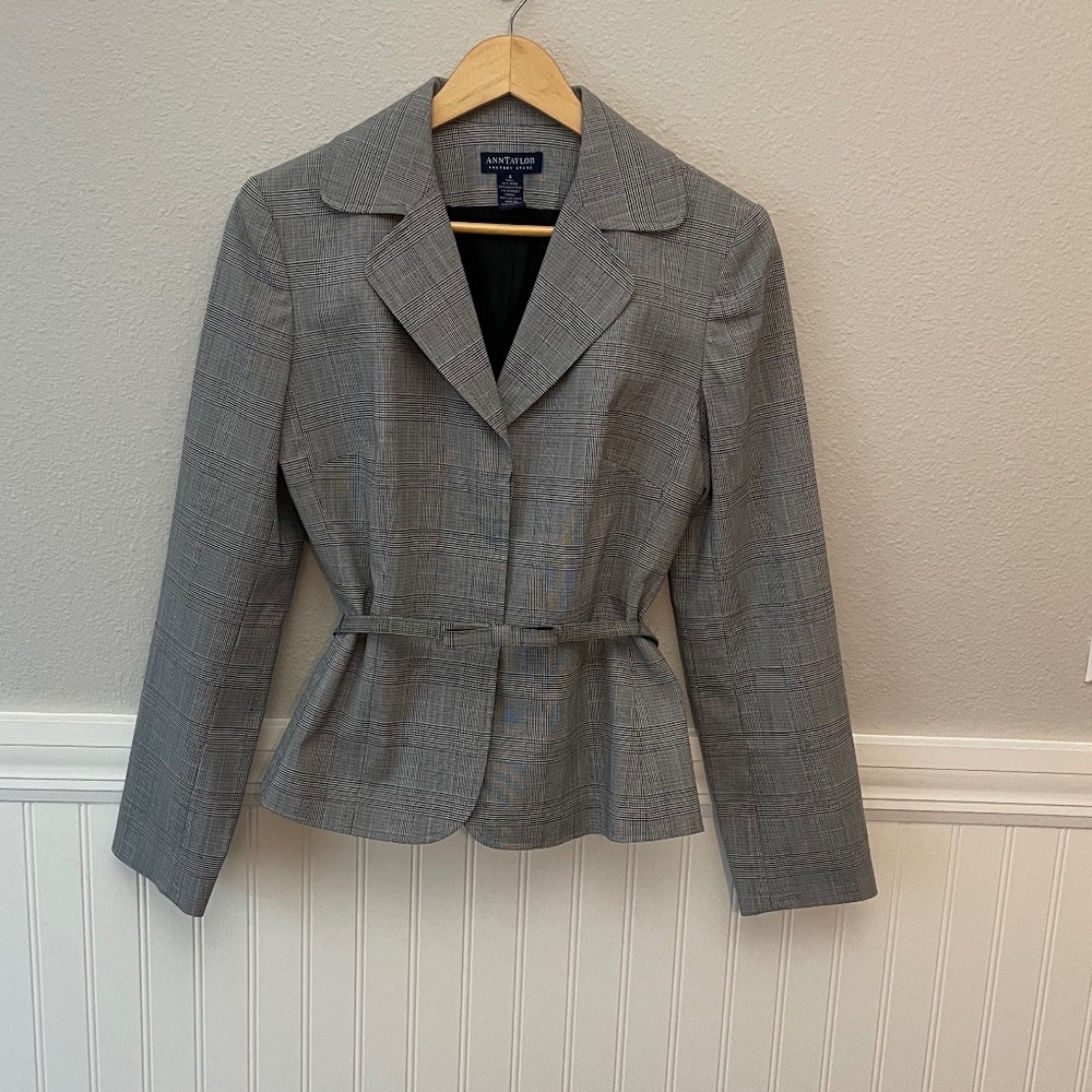 Ann Taylor Factory Store Plaid Blazer with Belt Size 4